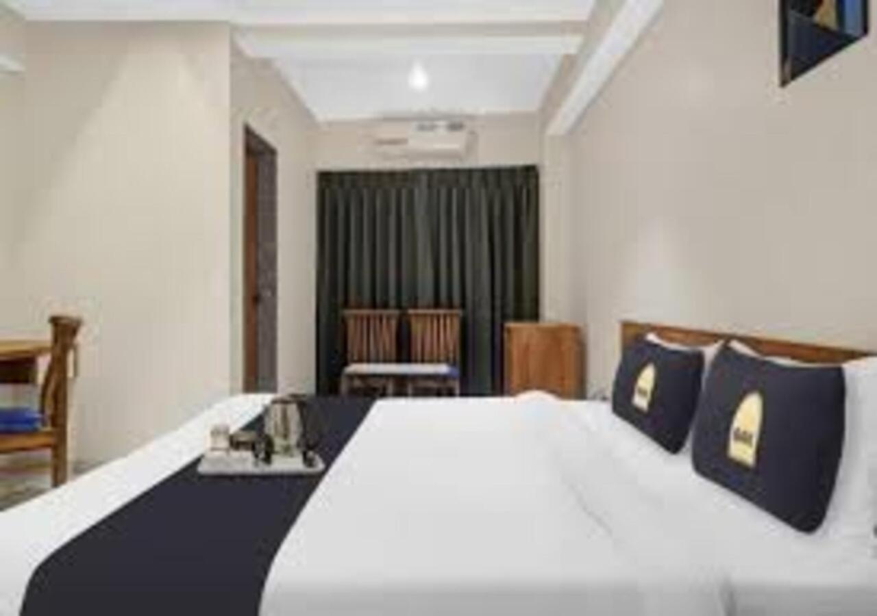 L P Regency, Pune Exteriör bild